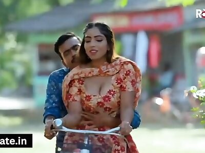 DESI MILF MALKIN SEX ENJOYING HARDCORE SEX WITH SERVANT