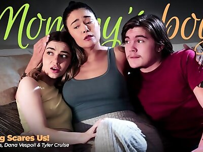 Dana Vespoli  Demi Hawks  Nothing Scares Us!