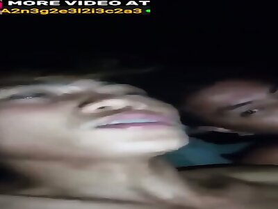 Batang Bata Ang Ganda at maputi iniyot Ng mag tropa sa tabi Ng ilog Pinay scandal now viral