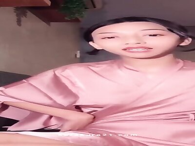 Ojol Lagi Anter Makanan Malah Diajak Ngentot