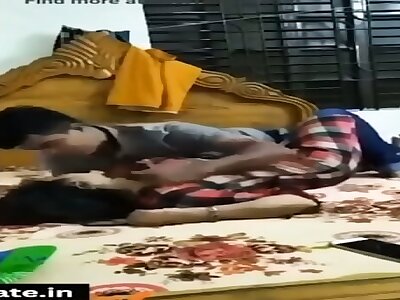 Tailor arouses  fucks sexy mallu housewife during measurement Tailor arouses  fucks sexy mallu housewife during measurement